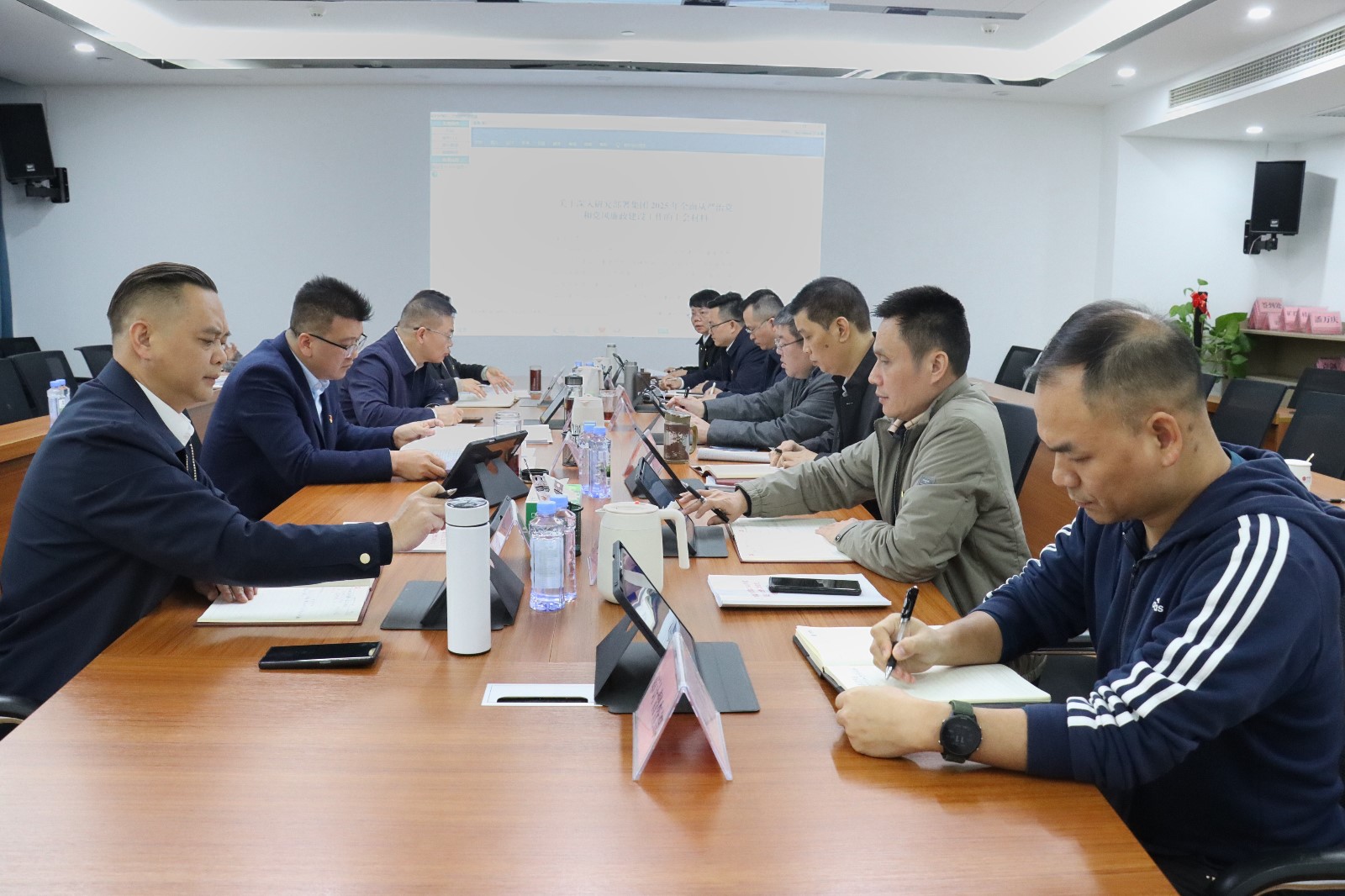 653213@2502_171771710,